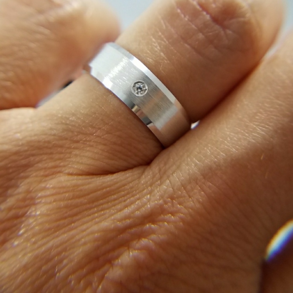 NEW Silver Stainless Steel 6mm Wedding Band Ring Cubic Zirconia Crystal Unisex
